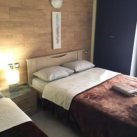 G M 1 Rooms Kentro In The Heart Of The City Лариса Екстериор снимка