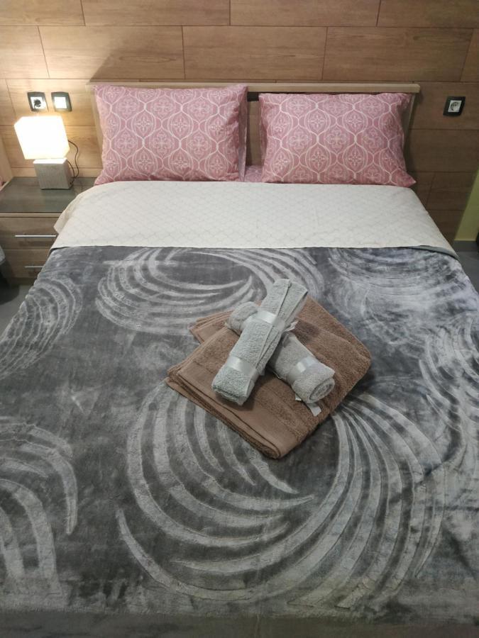 G M 1 Rooms Kentro In The Heart Of The City Лариса Екстериор снимка